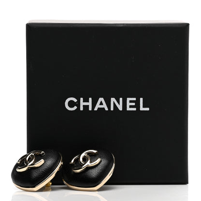 Chanel Lambskin CC Heart Earrings Black Gold 5 of 5