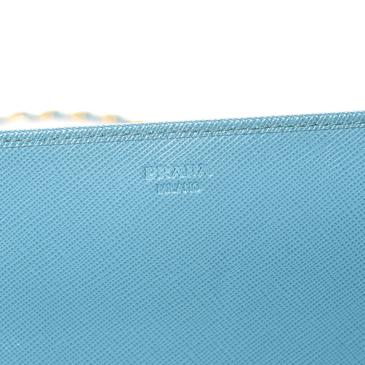 Saffiano Metal Oro Chain Wallet Turchese