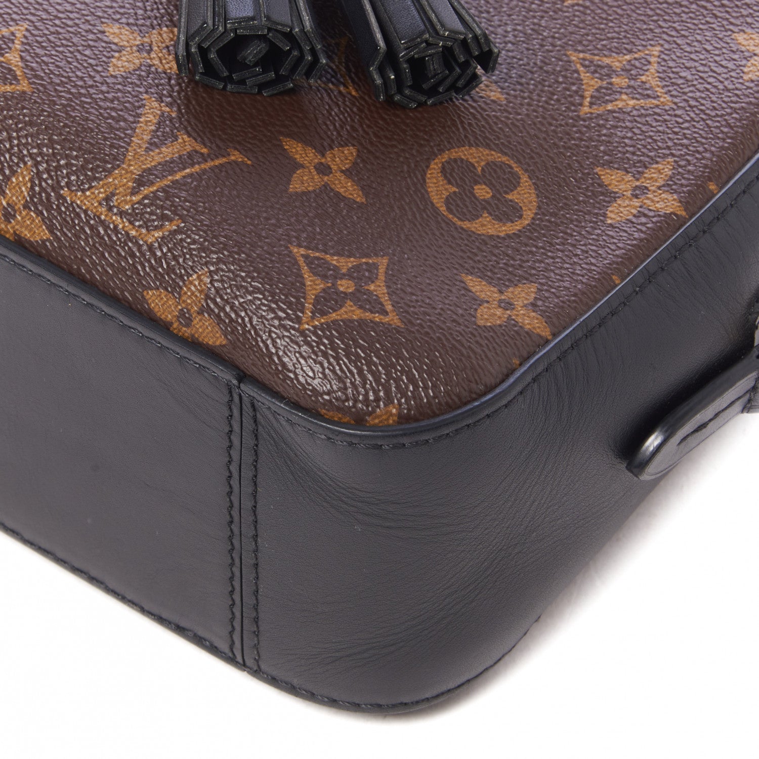 Louis Vuitton Monogram Saintonge Black 5 of 8