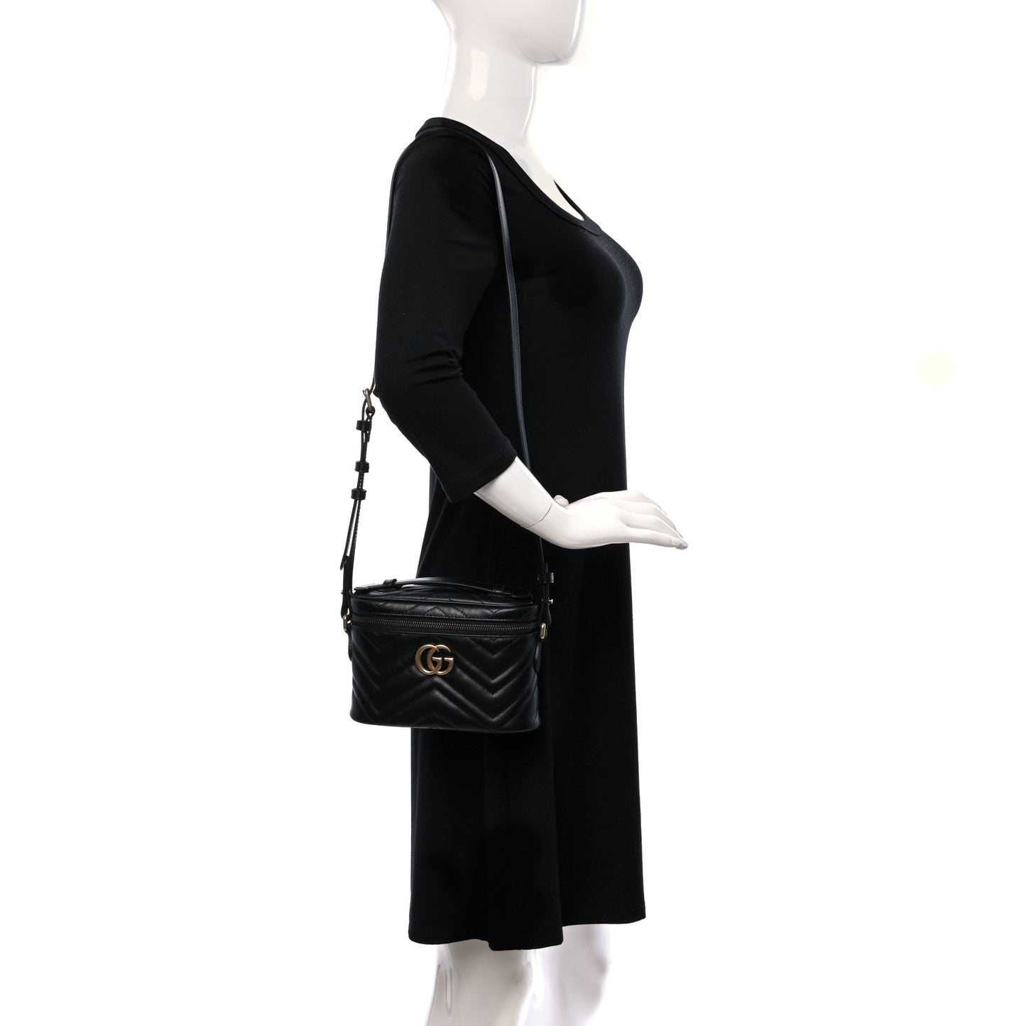 Calfskin Matelasse Small GG Marmont Vanity Cosmetic Case Black
