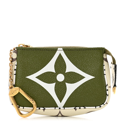 Louis Vuitton Monogram Giant Micro Pochette Accessories Kaki White 1 of 7