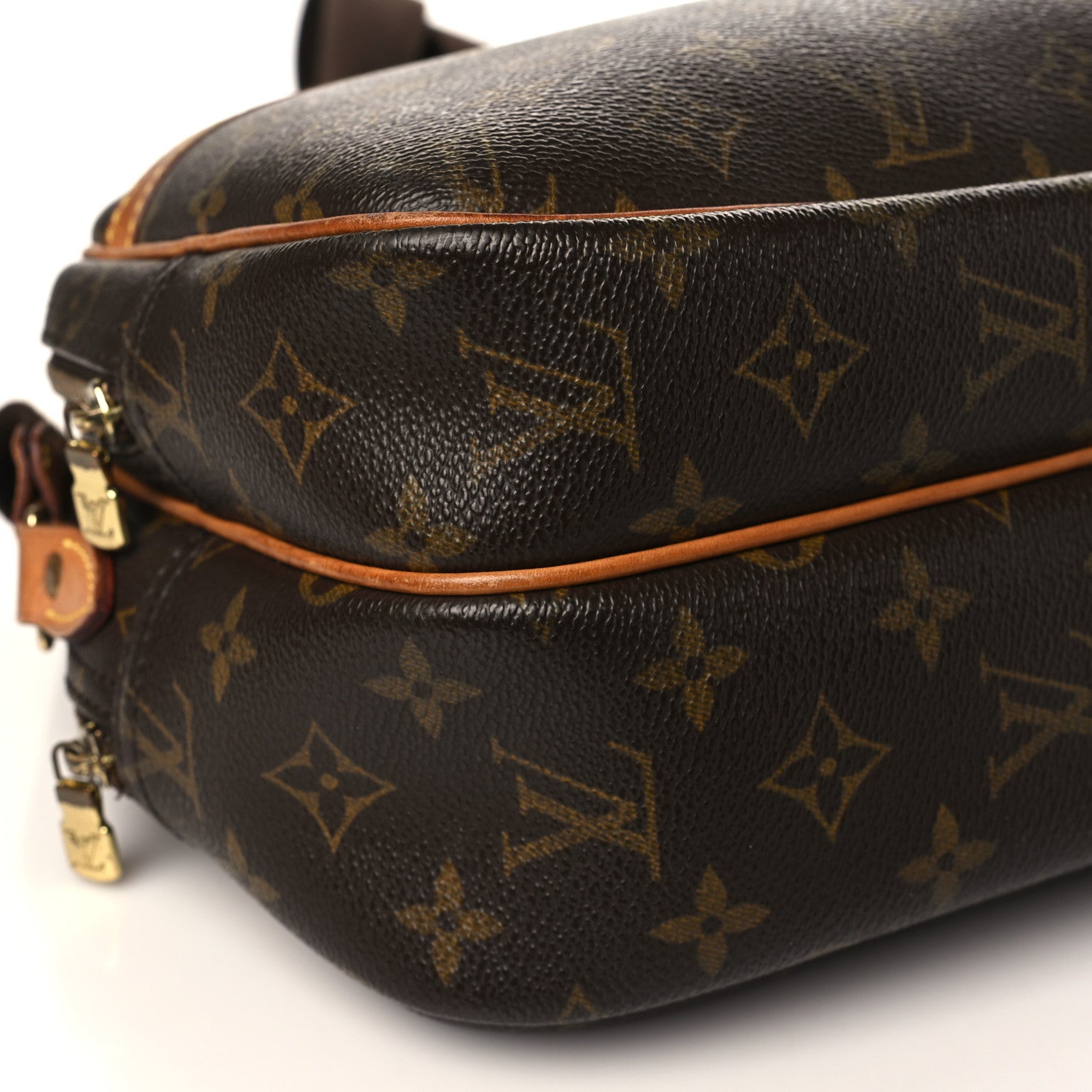 Louis Vuitton Monogram Reporter PM 8 of 14
