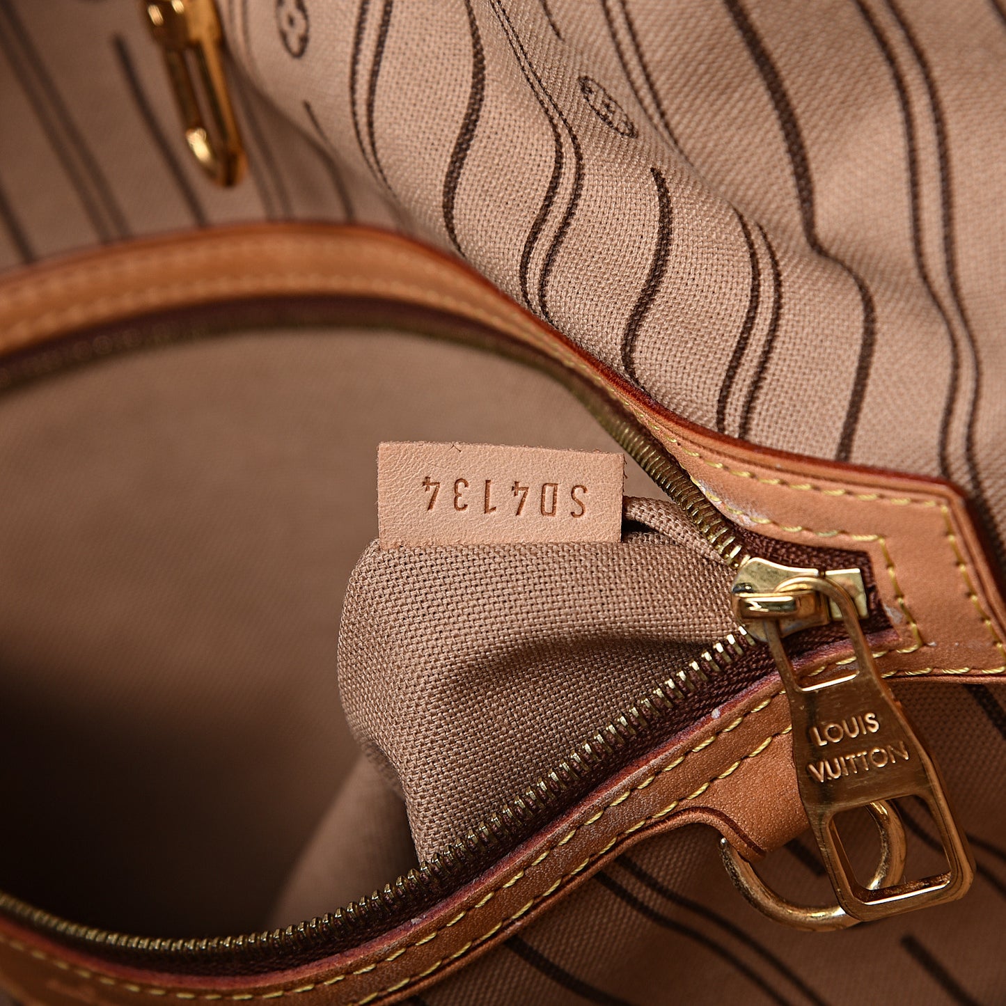 Monogram Delightful MM