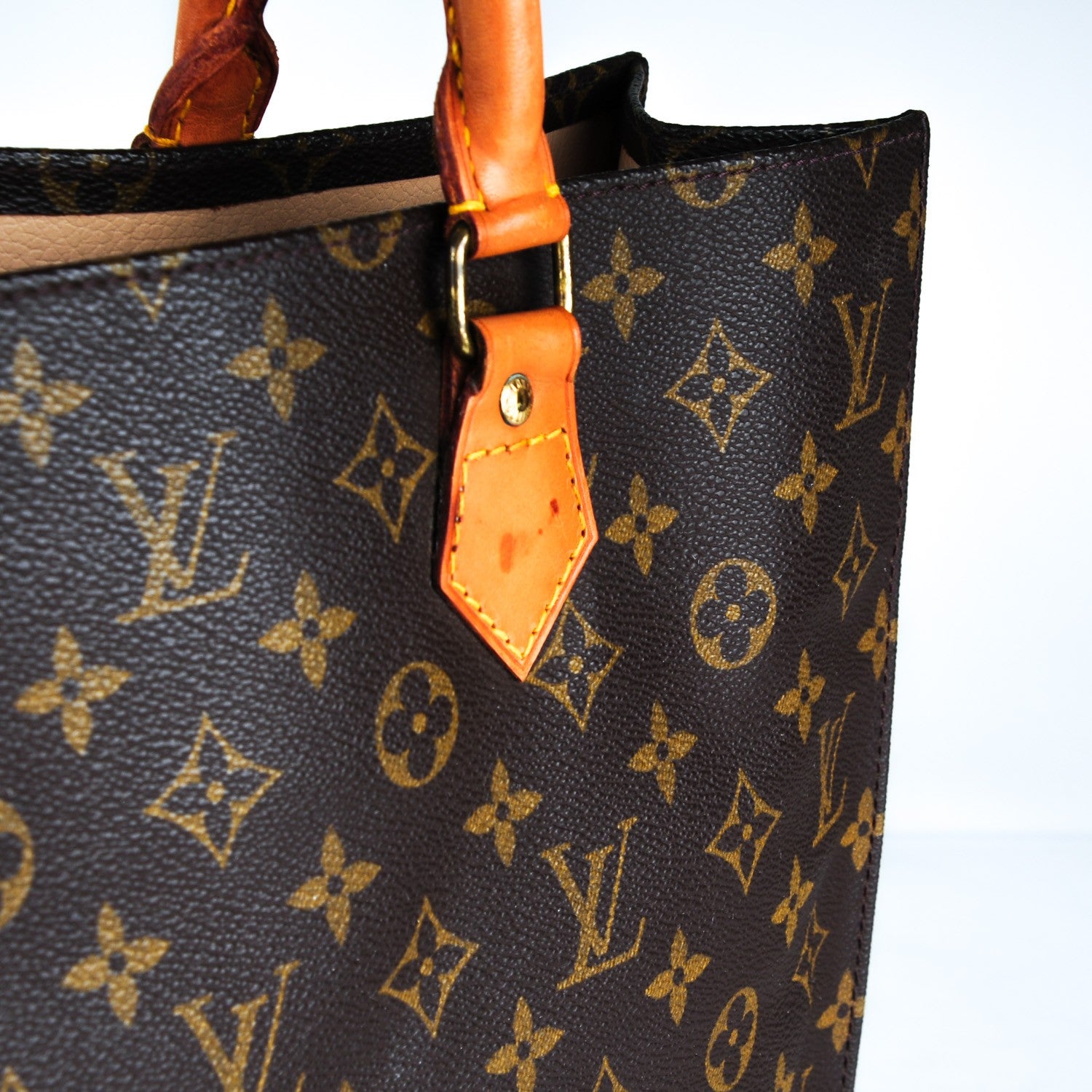 Louis Vuitton Monogram Sac Plat 10 of 12