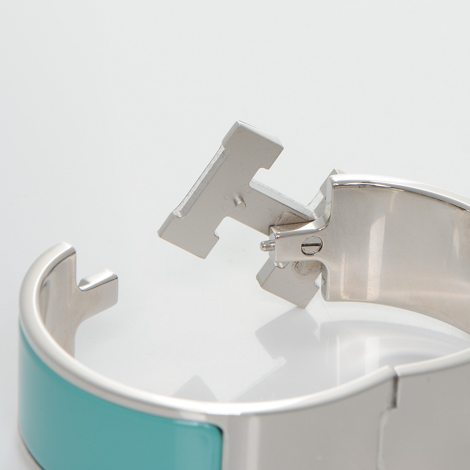 Hermes Enamel Wide Clic Clac H Bracelet PM Bleu Atoll 4 of 5