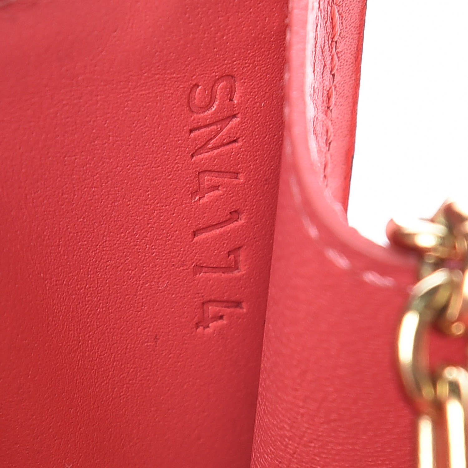 Louis Vuitton Vernis Key Pouch Rose Litchi 7 of 10