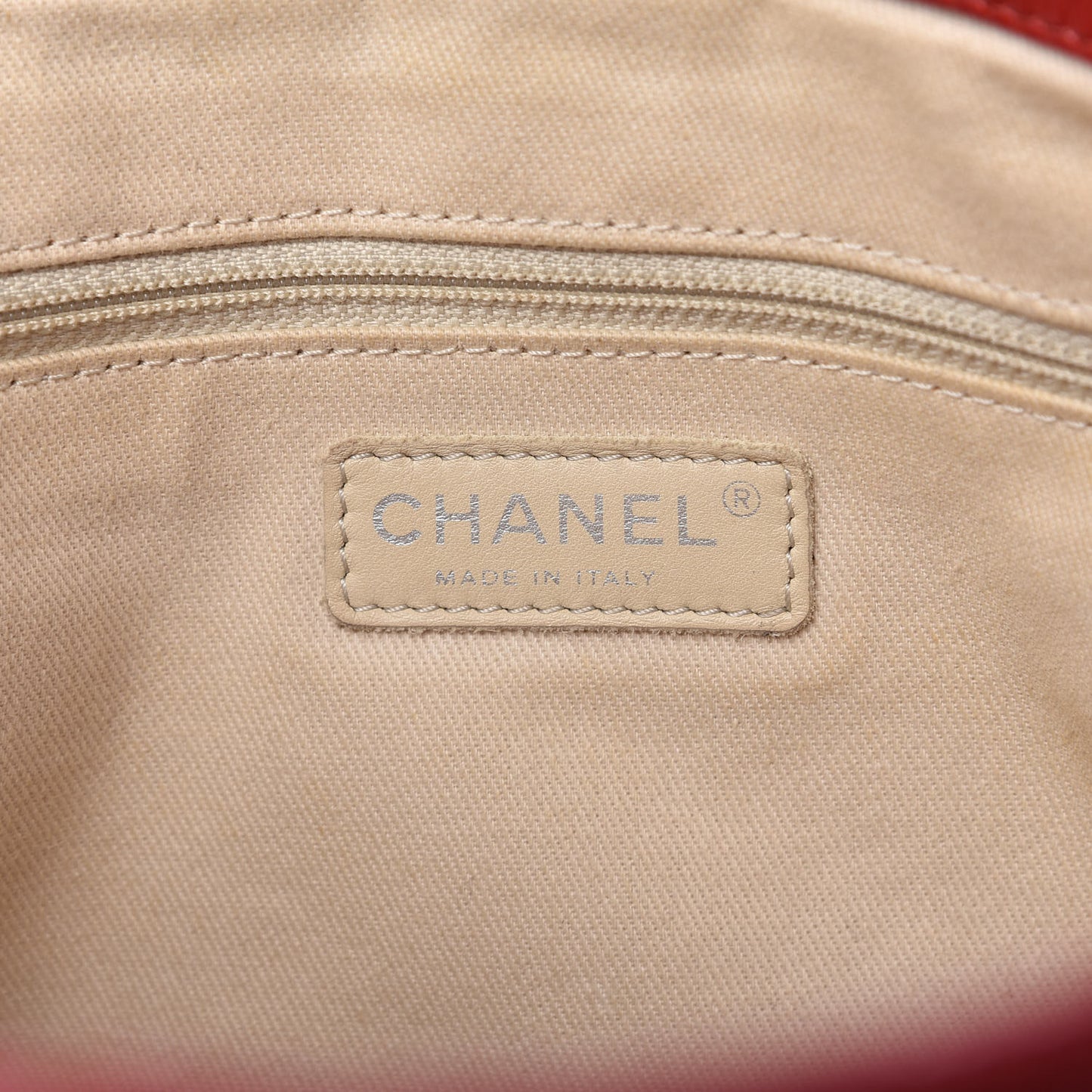 Caviar Quilted Timeless CC Soft Tote Red