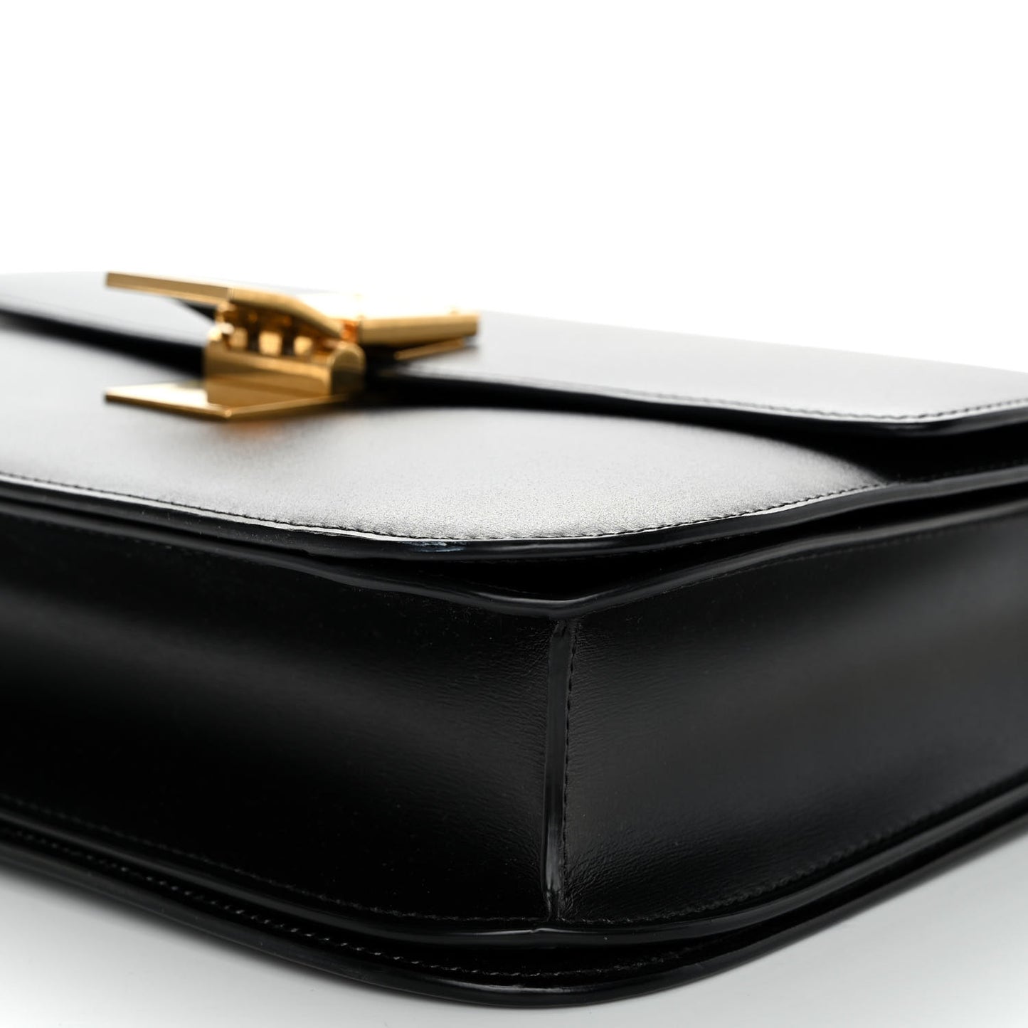 Box Calfskin Medium Classic Box Flap Bag Black