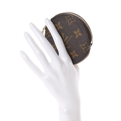 Louis Vuitton Monogram Round Coin Purse 2 of 6