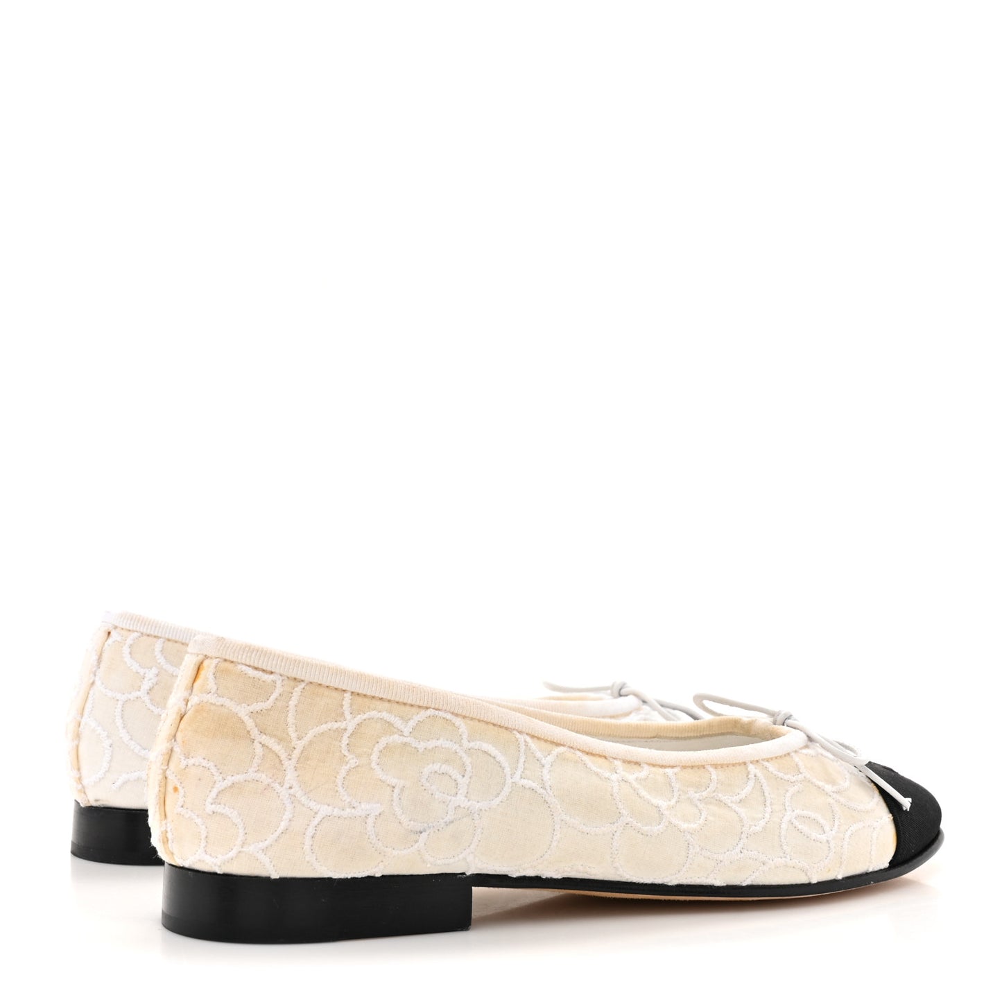 Fabric Camellia Embroidered Grosgrain Cap Toe Ballerina Flats 35.5 White Black