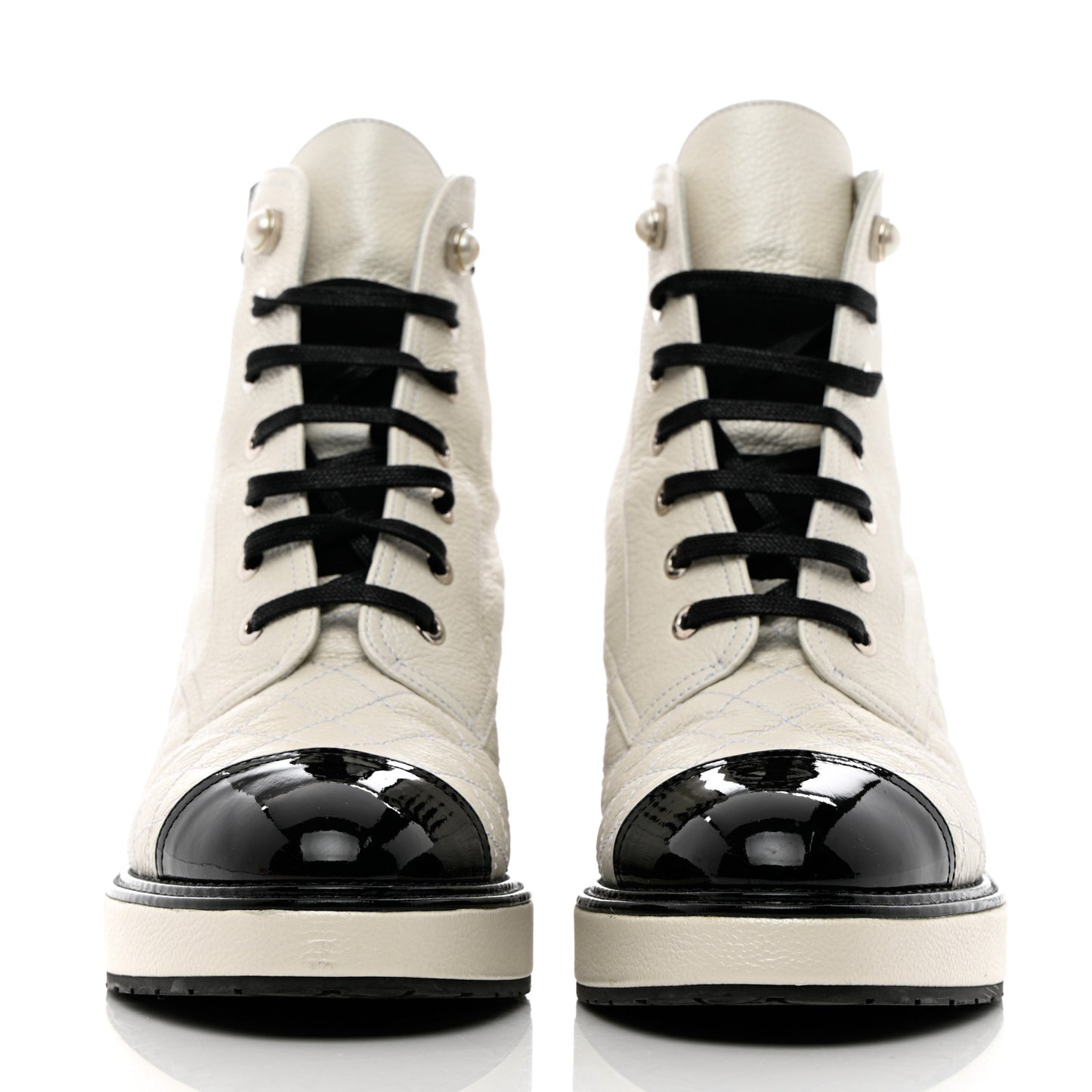 Pearly Calfskin Patent Calfskin Quilted Lace Up Boots 38.5 White Light Gray Black
