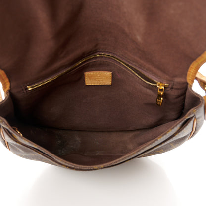 Louis Vuitton Monogram Menilmontant PM 5 of 15