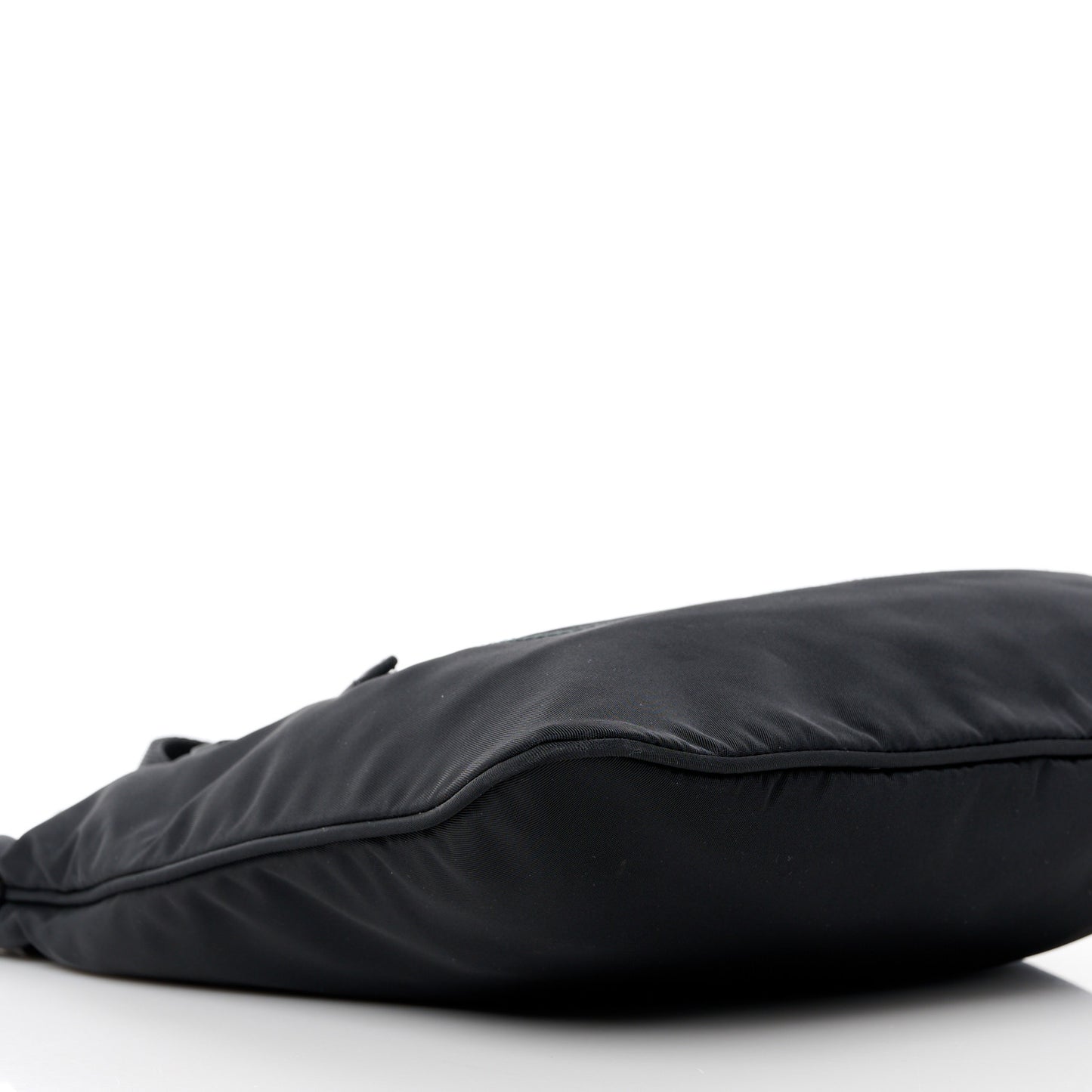 Tessuto Nylon Saffiano Flat Messenger Bag Black