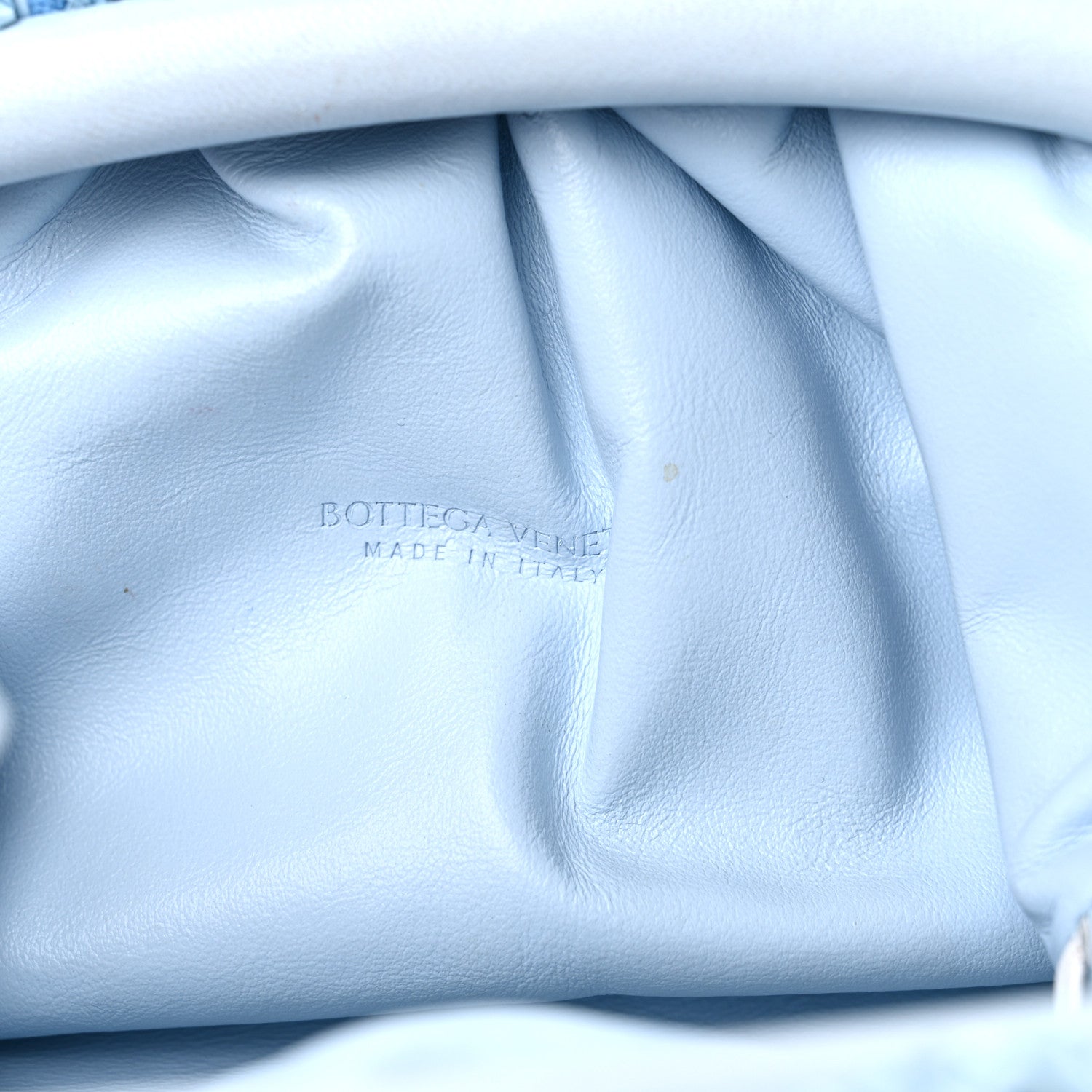 Bottega Veneta Boucle Curly Raffia The Mini Pouch Bubble 6 of 13