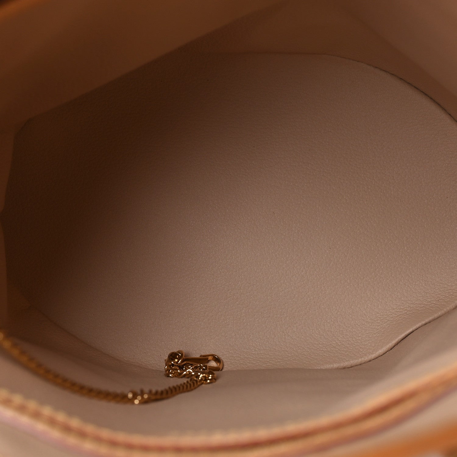 Louis Vuitton Monogram Petit Bucket 23 4 of 8