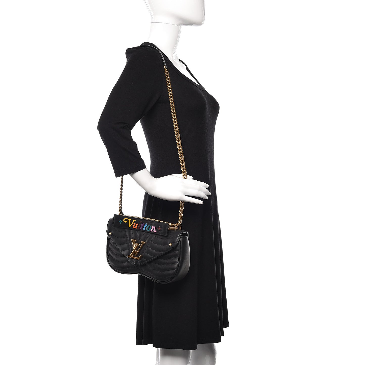 Calfskin New Wave Chain MM Black