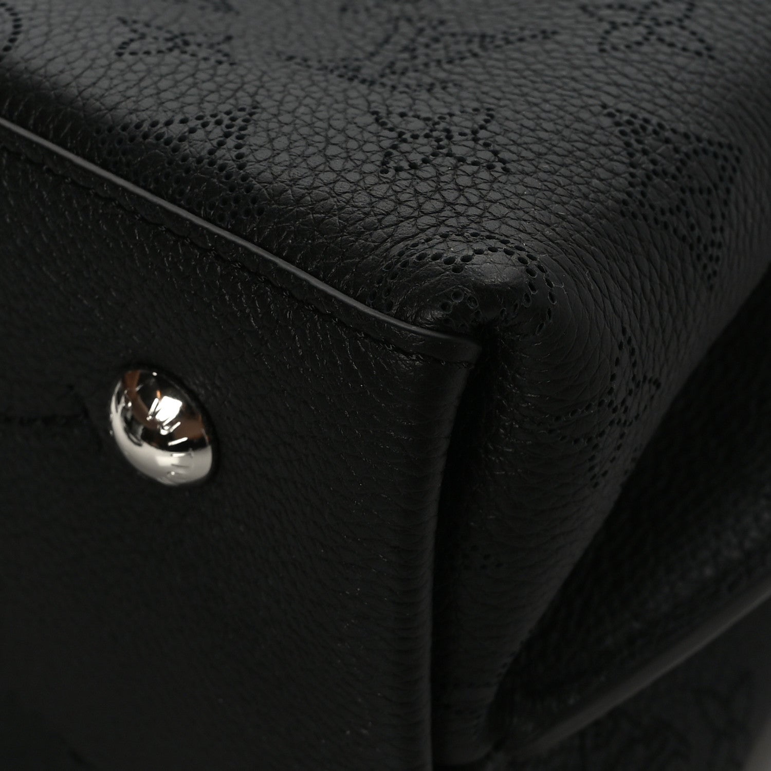 Louis Vuitton Mahina Muria Black 10 of 10