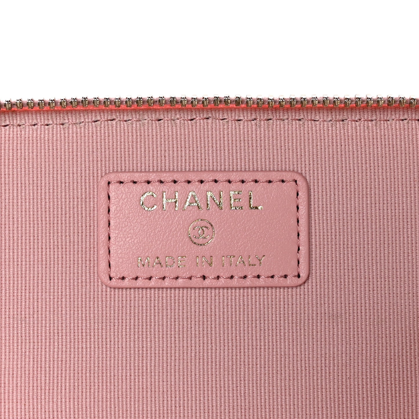 Caviar Quilted Small Vanity Case With Chain Pink