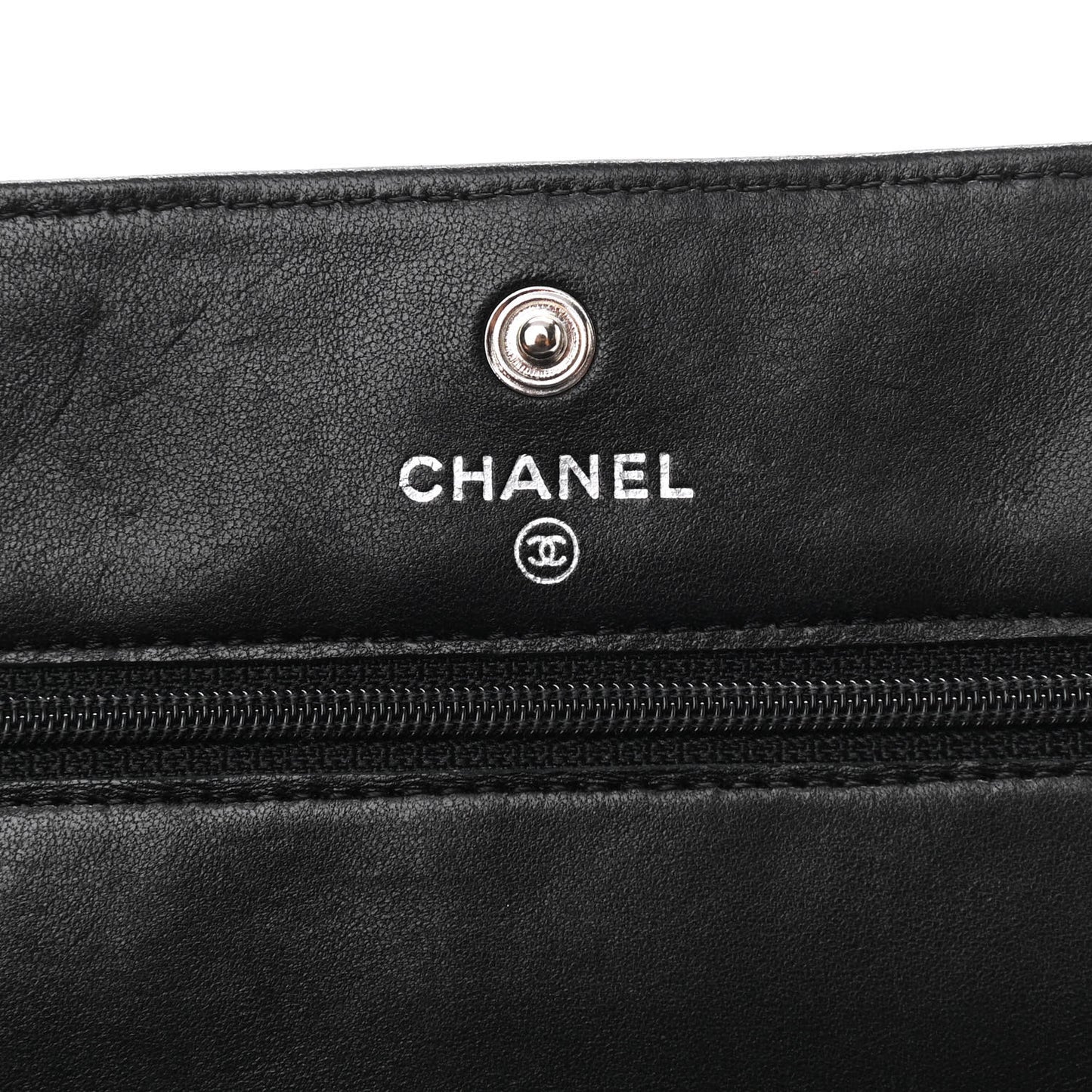 Lambskin Quilted Wallet On Chain WOC Black