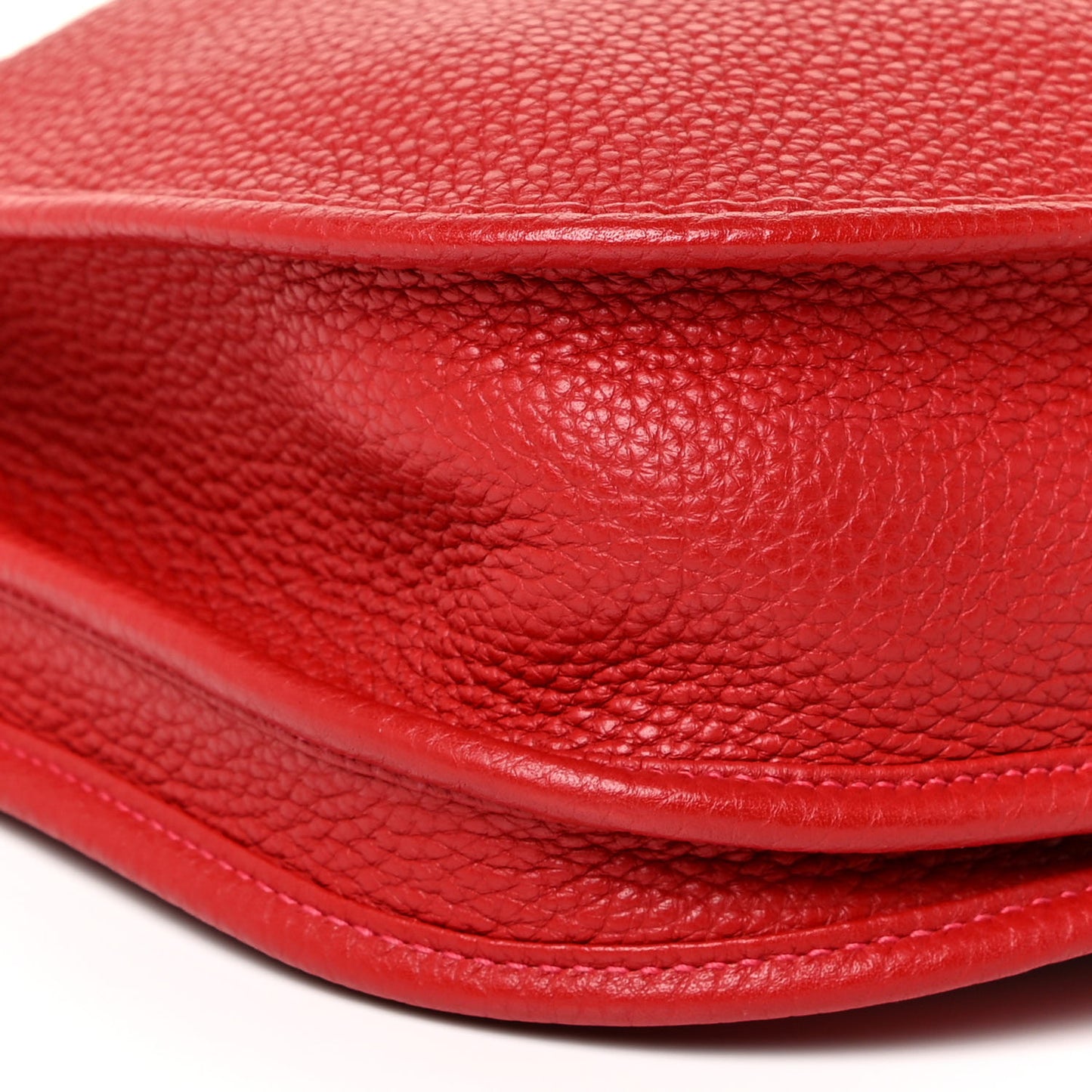 Taurillon Clemence Evelyne III PM Rouge Casaque