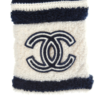 Chanel Cashmere Quilted CC Gloves Navy White 3 of 3