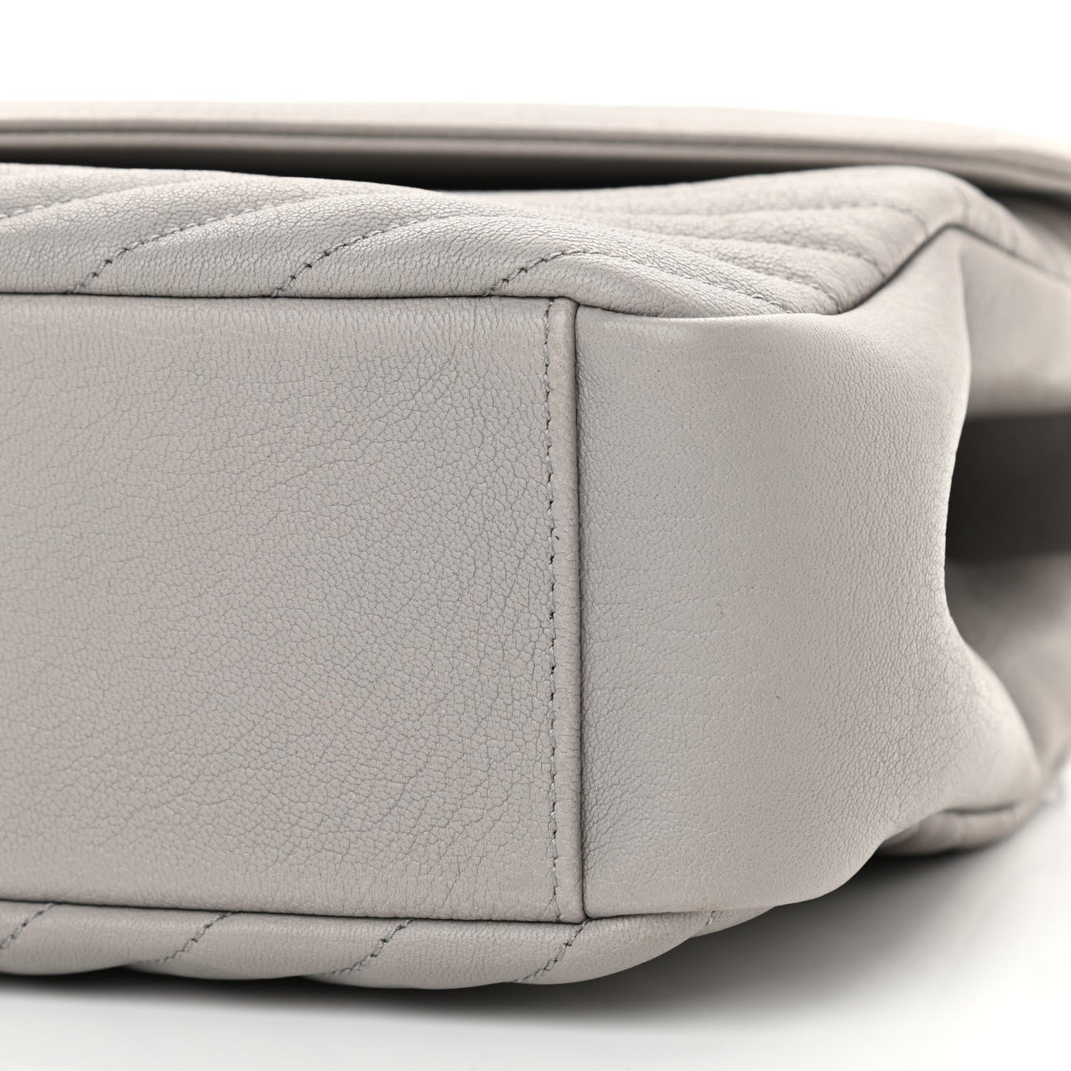 Saint Laurent Sheepskin Matelasse Chevron Monogram Large College Satchel Souris 12 of 12