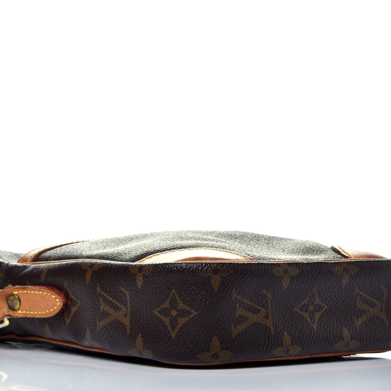 Louis Vuitton Monogram Danube 21 8 of 9
