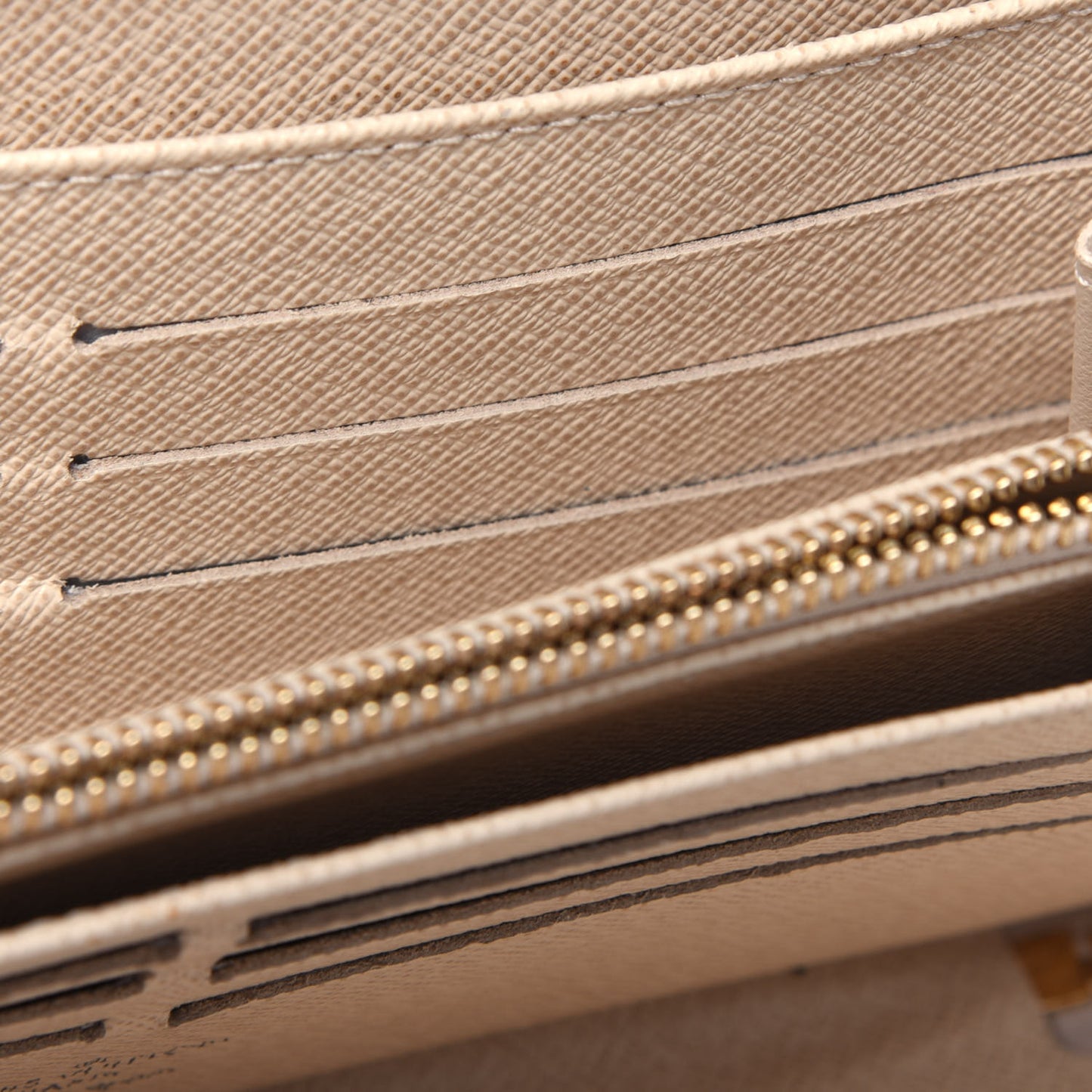 Damier Azur Zippy Organizer Wallet