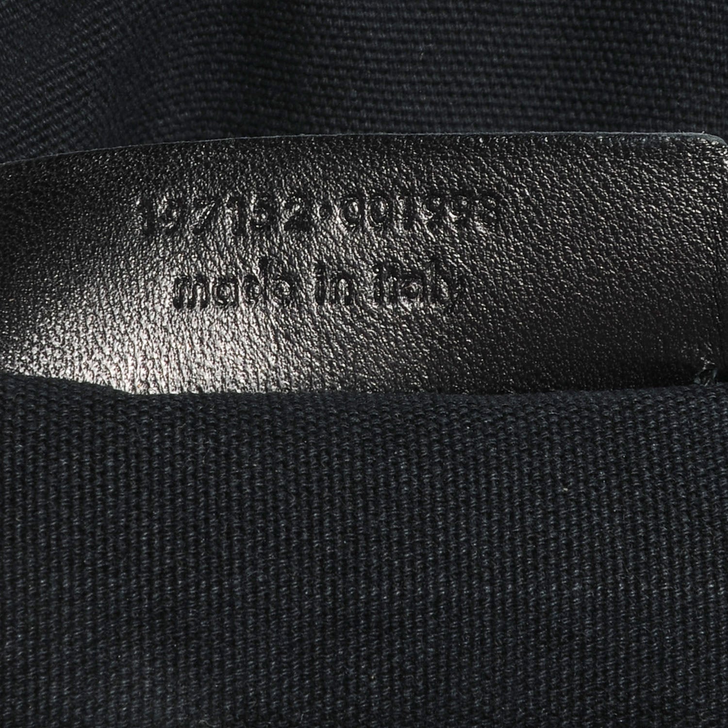 Saint Laurent Patent Majorelle Blue 7 of 9