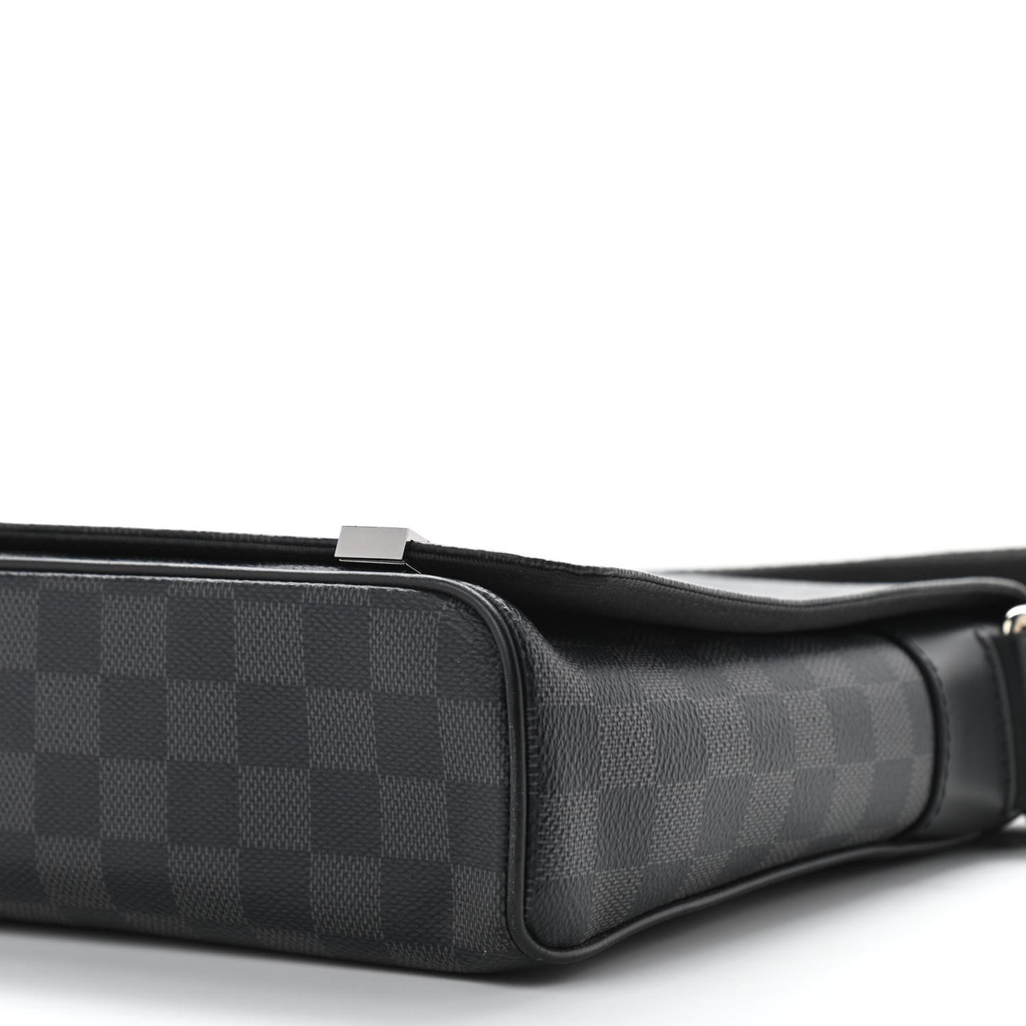 Damier Graphite District PM