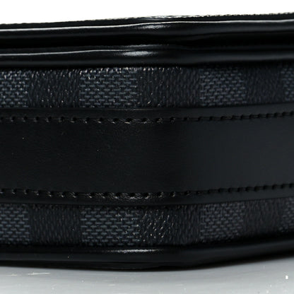 Louis Vuitton Damier Graphite 3D Studio Messenger 9 of 9