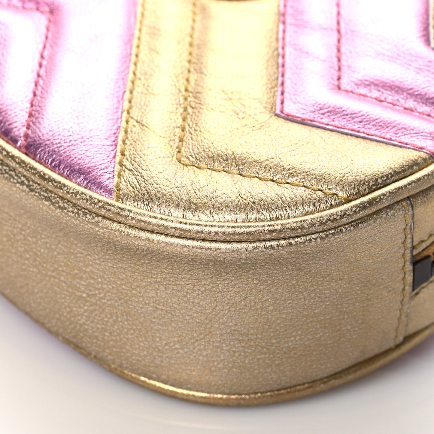 Metallic Nappa Matelasse Heart GG Marmont Belt Bag 85 34 Oro Vecchio Rosa