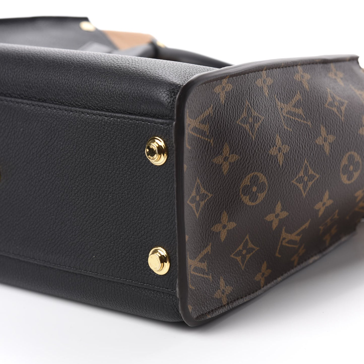 Calfskin Monogram On My Side Black