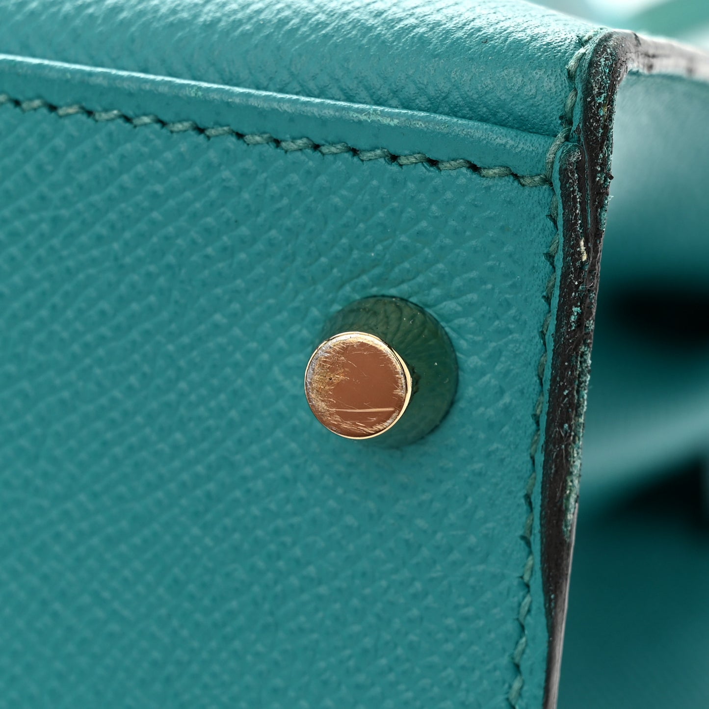 Epsom Kelly Sellier 28 Bleu Paon