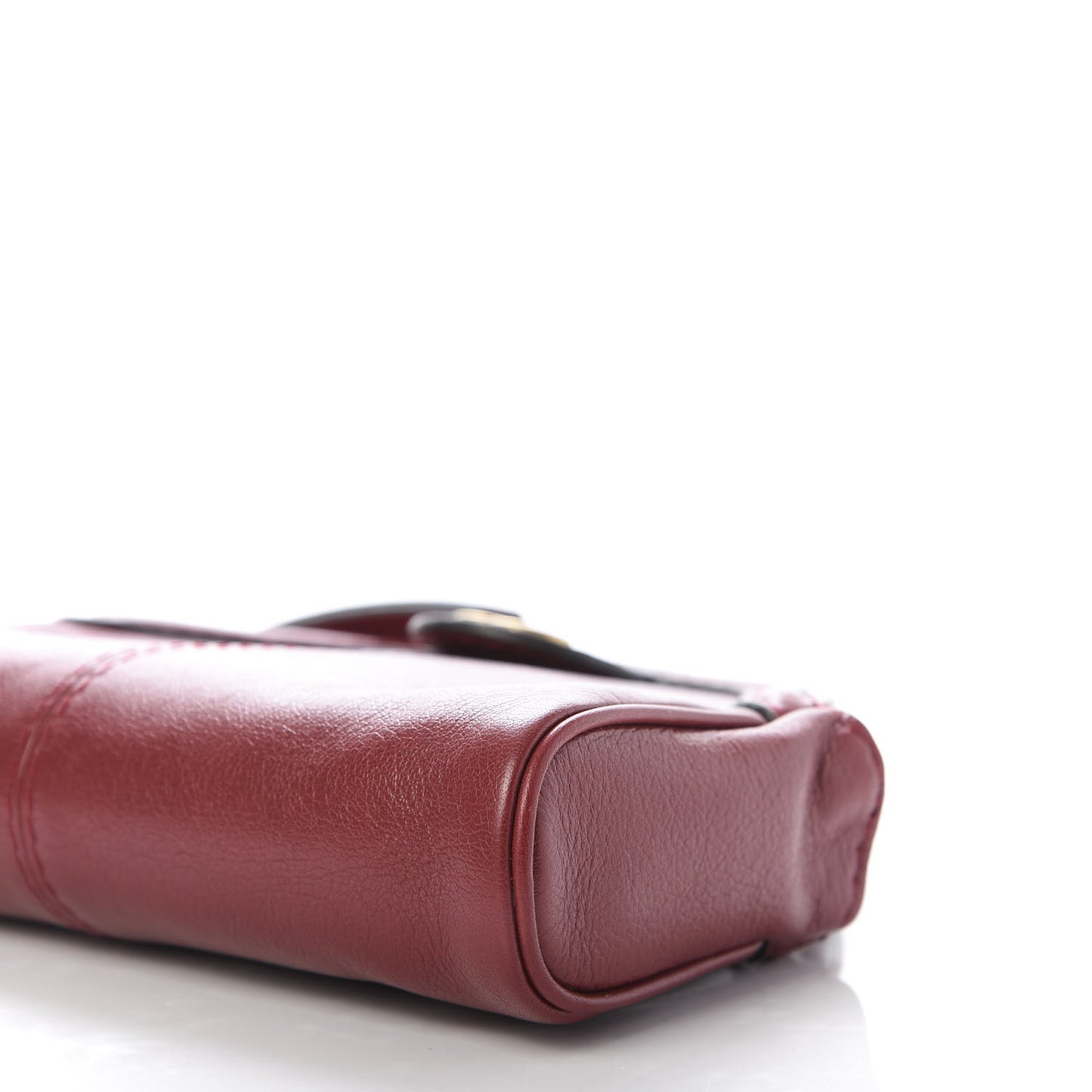 Piuma Lux Calfskin Re(Belle) Clutch Romantic Cerise