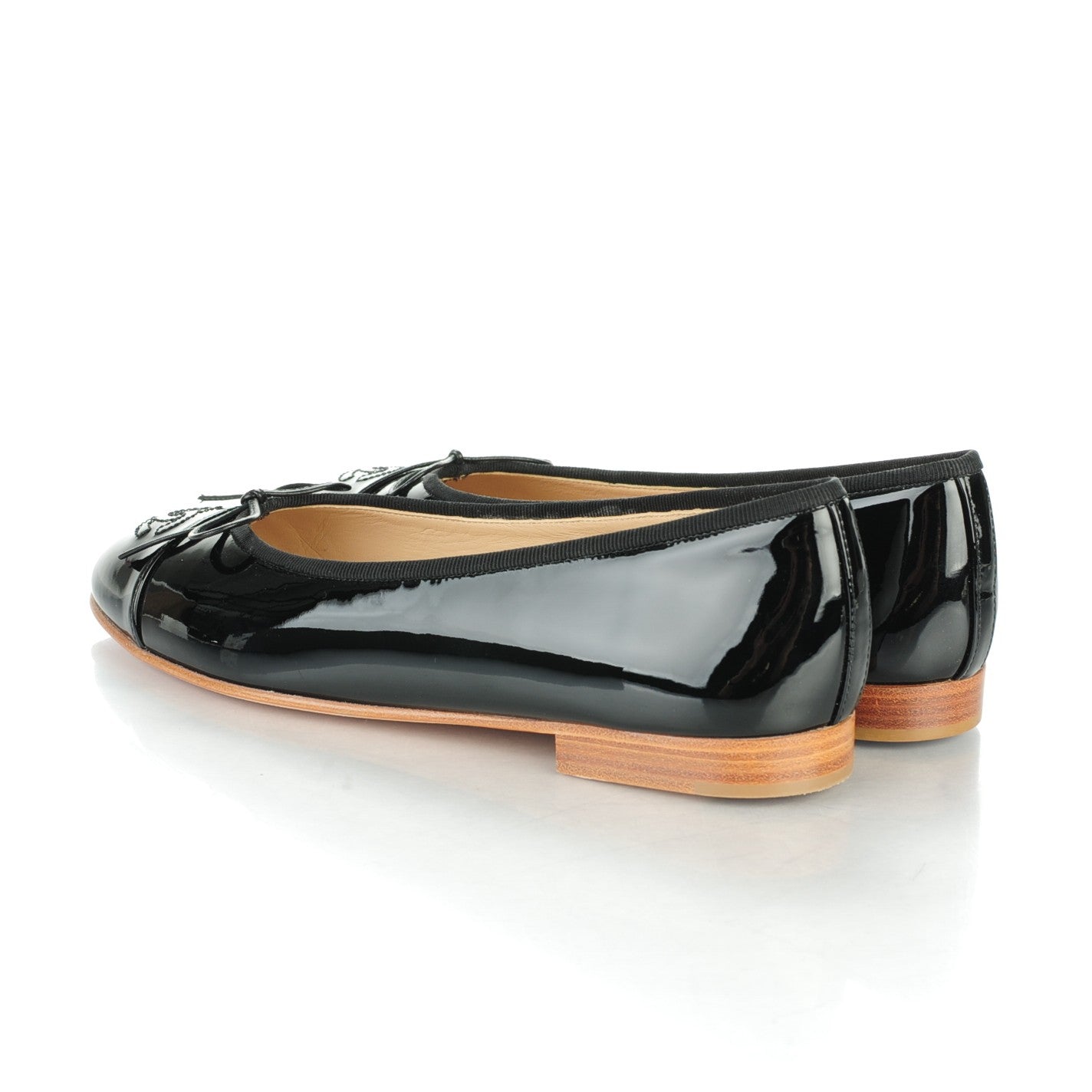 Chanel Patent CC Cap Toe Ballerina Flats 38.5 Black 4 of 9