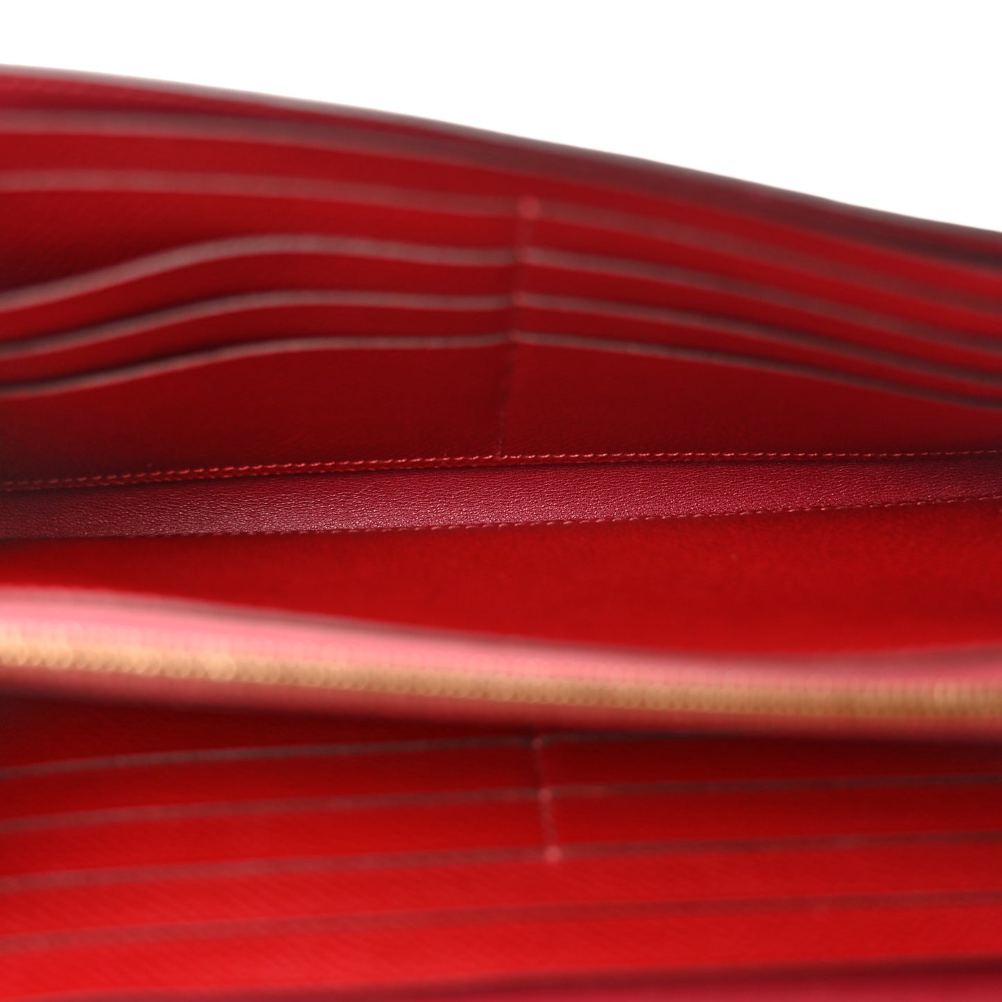 Epsom Enamel Constance Long Wallet Rouge Grenat