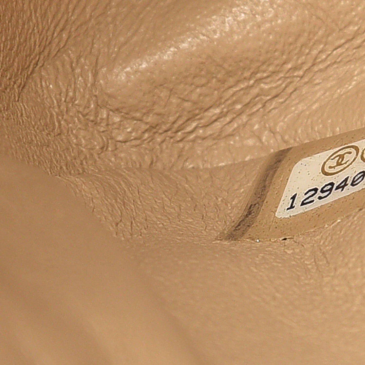 Chanel Metallic Aged Calfskin Quilted 2.55 Reissue 226 Flap Gold 10 of 16