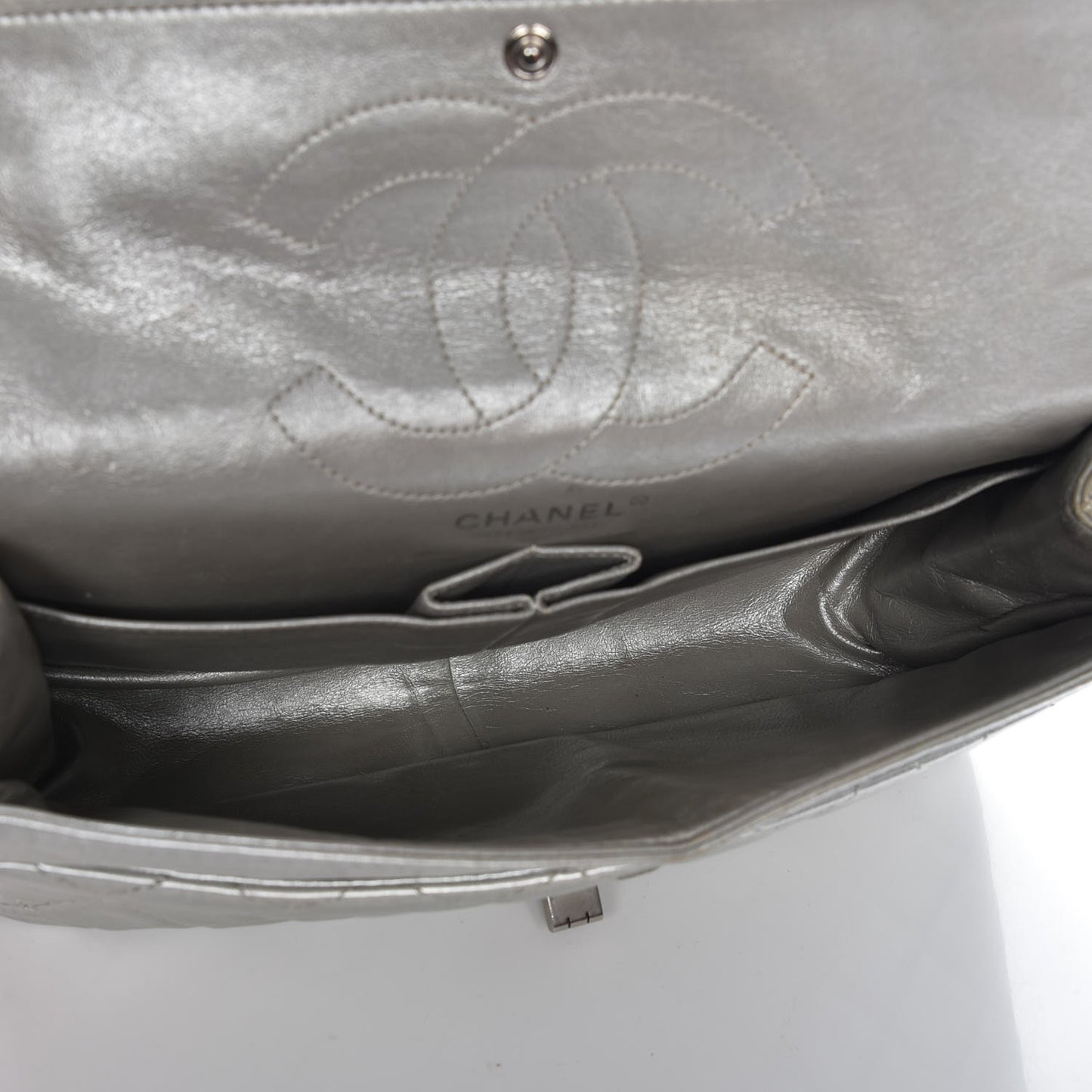 Metallic Aged Calfskin Quilted 2.55 Reissue 226 Flap Silver