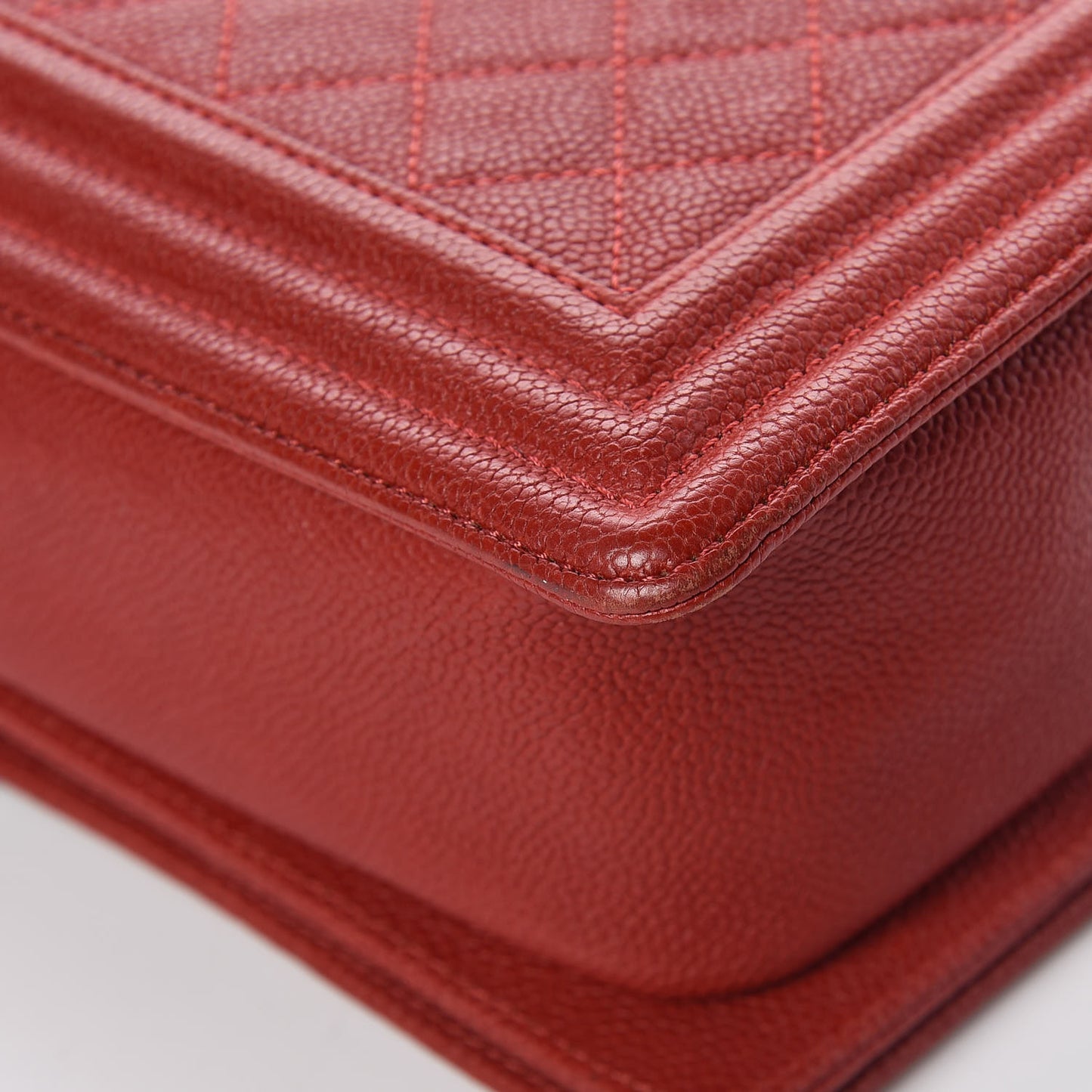 Caviar Quilted New Medium Boy Flap Dark Red
