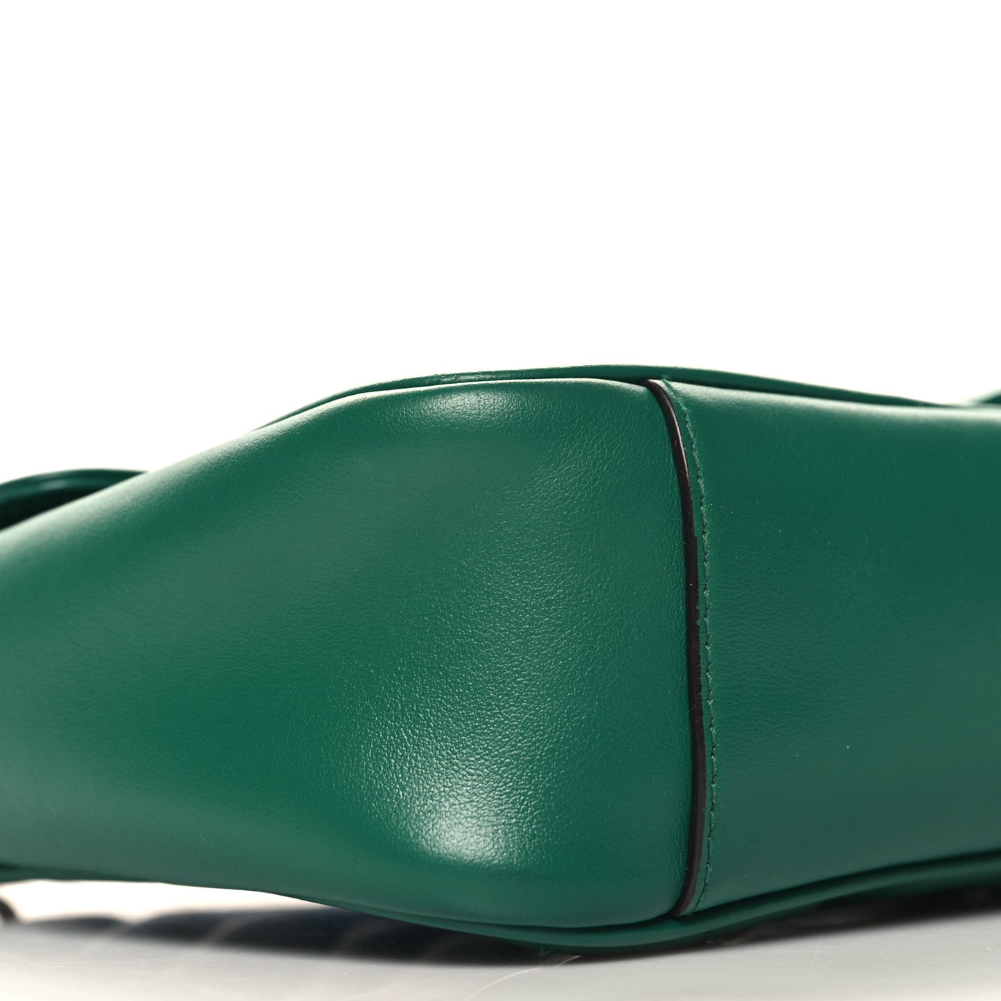 Calfskin Matelasse Small GG Marmont Shoulder Bag Emerald Green