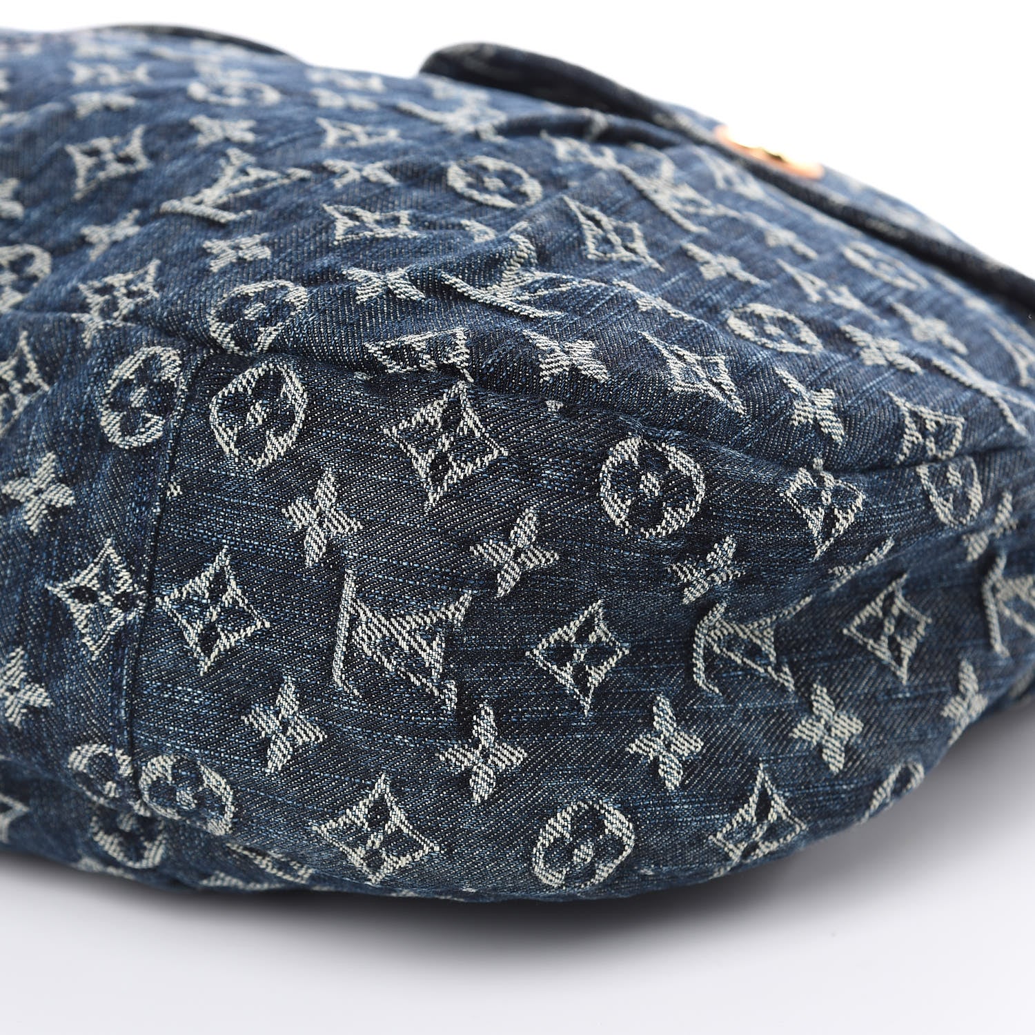 Louis Vuitton Denim Daily GM Gris Blue 9 of 12