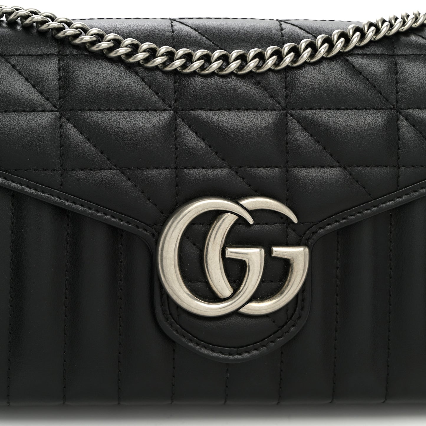 Calfskin Matelasse Aria GG Marmont Chain Wallet Black
