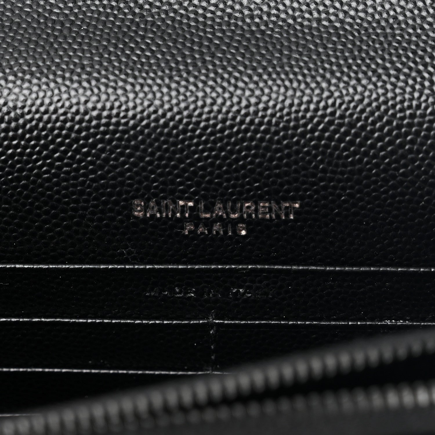 Saint Laurent Grain De Poudre Matelasse Chevron Monogram Monochrome Envelope Chain Wallet Black 6 of 11
