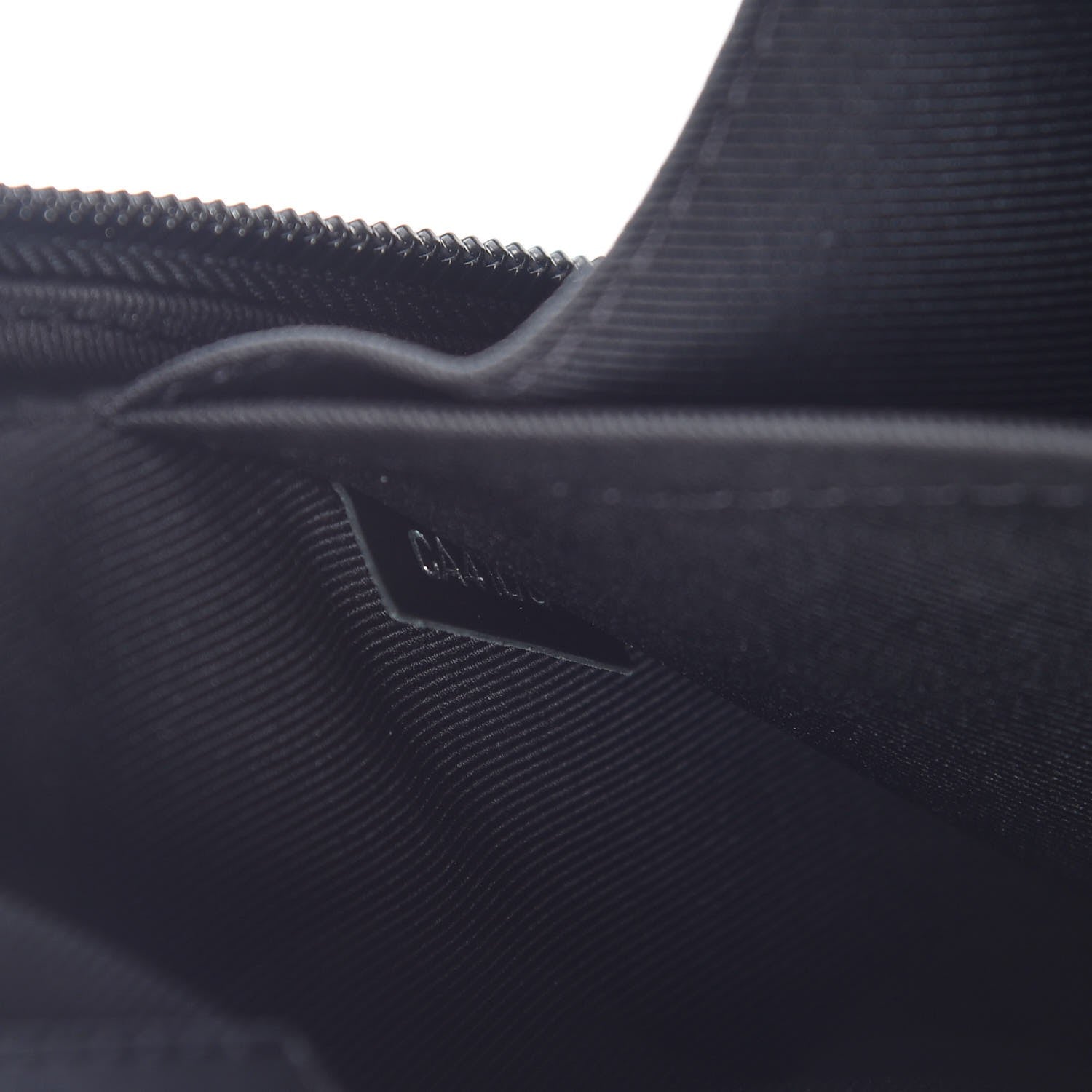 Louis Vuitton Monogram Utility Side Bag 10 of 11