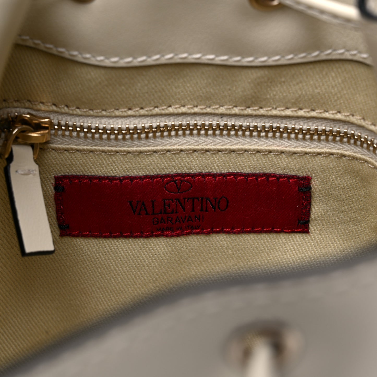 Calfskin Rockstud Bucket Bag Ivory