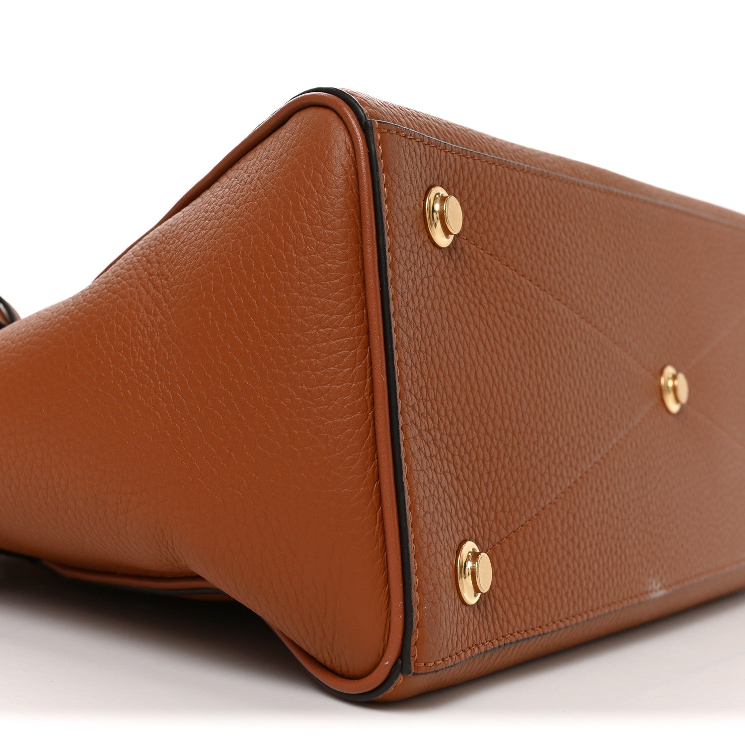 Louis Vuitton Taurillon Vendome MM Gold 8 of 9