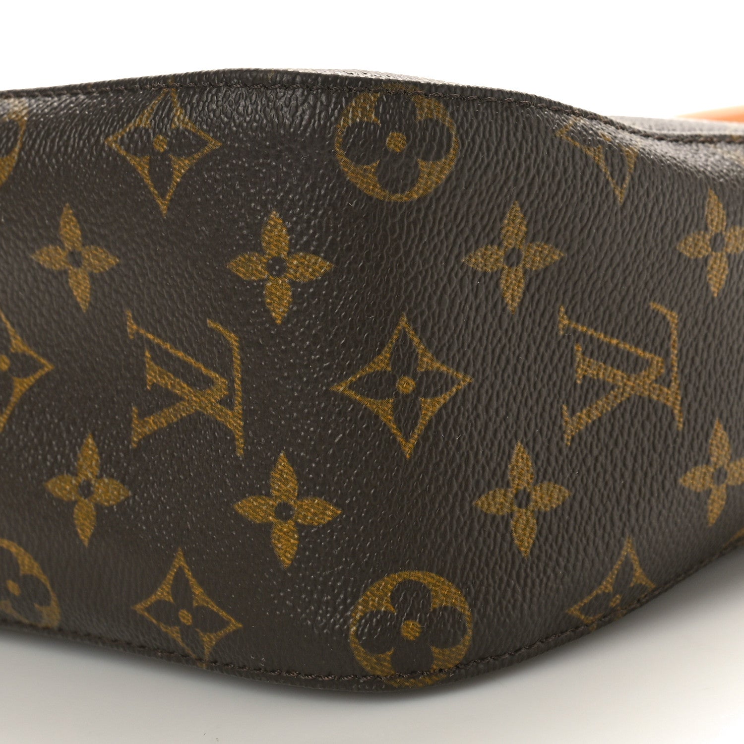 Louis Vuitton LOUIS VUITTON Monogram Looping MM 9 of 10