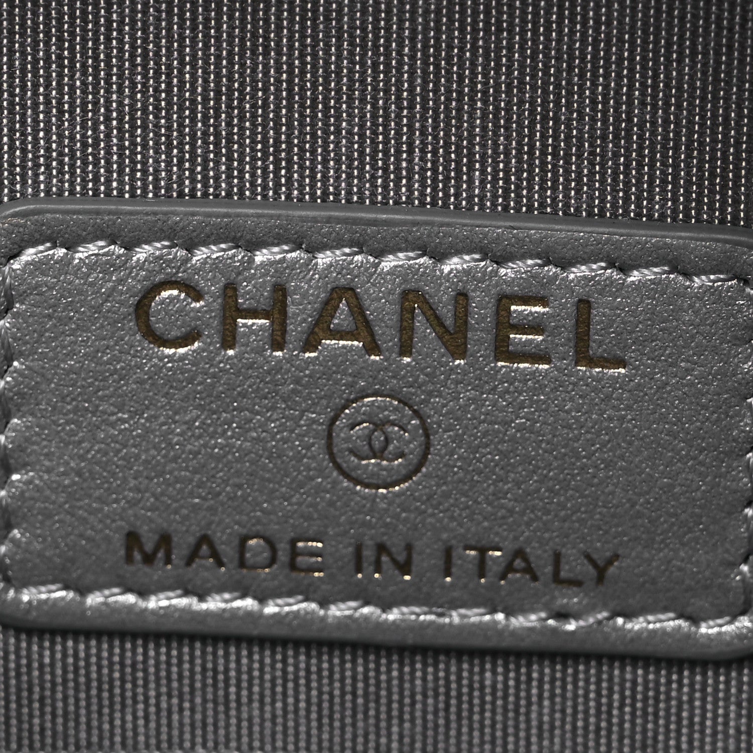Chanel Metallic Lambskin Quilted Chanel 19 Round Clutch With Chain Silver 6 of 12