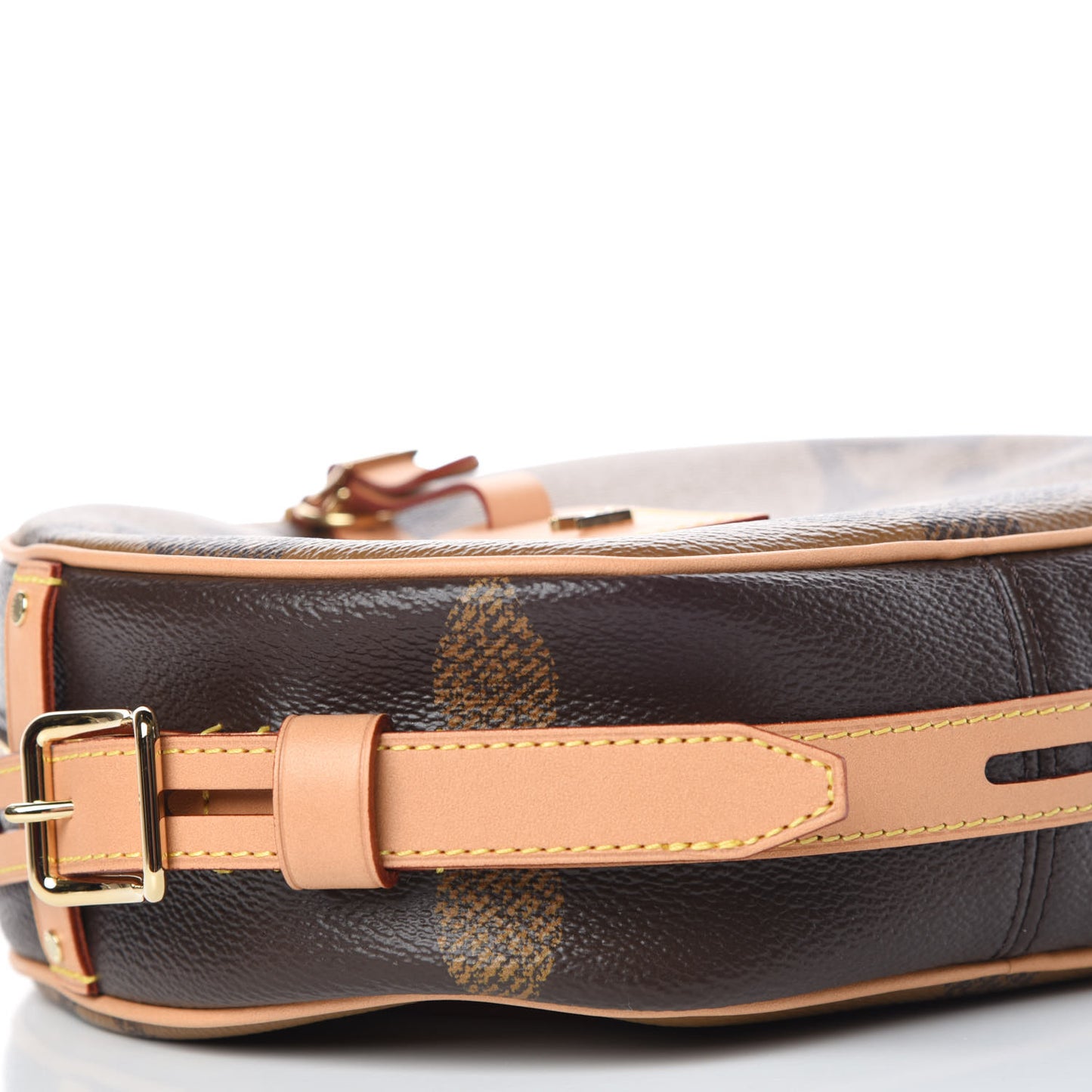 Reverse Monogram Giant Boite Chapeau Souple